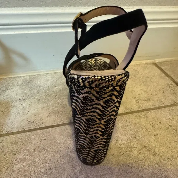 Stuart Weitzman Block Platform Heel Size 7 1/2