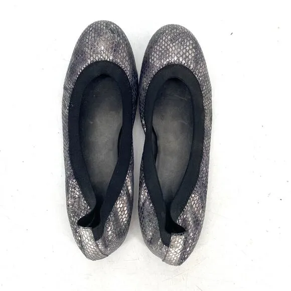 Stuart Weitzman Faux Snakeskin Silver Metallic Ballet Flats Women's Size 8.5