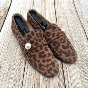 Stuart Weitzman Payson Pearl‎ Women's Size 7 B Suede Cheetah Print Loafer Flats