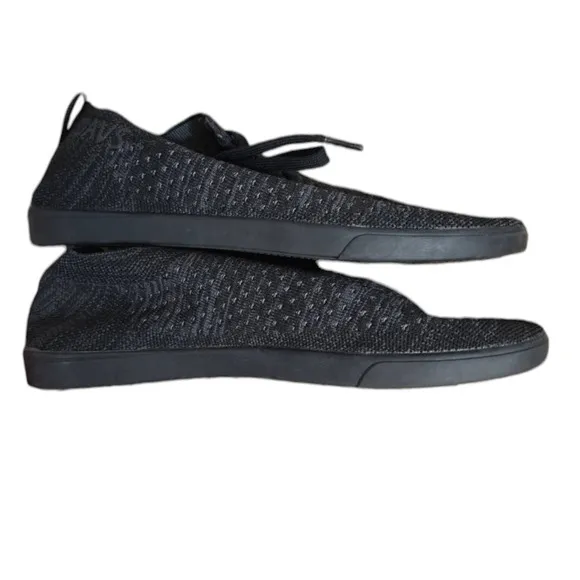 Suavs Zilker sneakers size 8/10