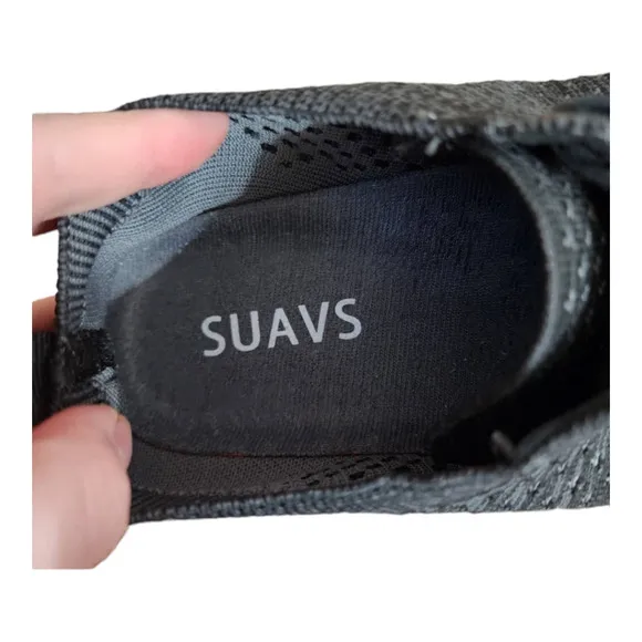 Suavs Zilker sneakers size 8/10