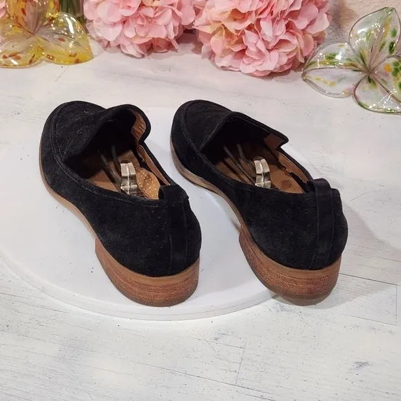 SUSINA Black Perforated Suede Leather Loafers Shoes Flats Size 9M