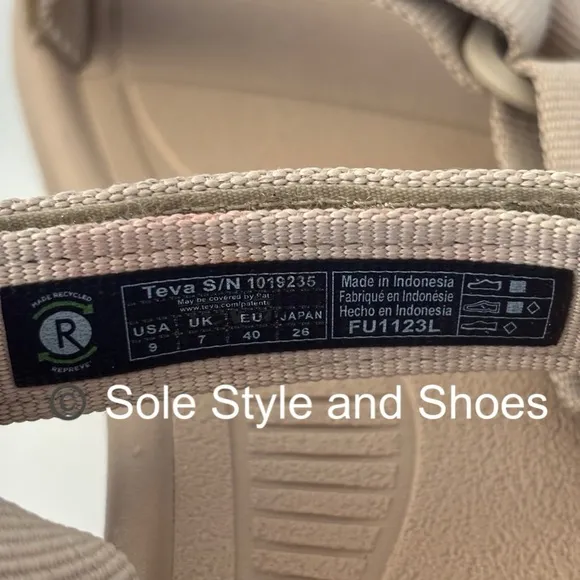 Teva Hurricane XLT2 Sandals Sesame 9