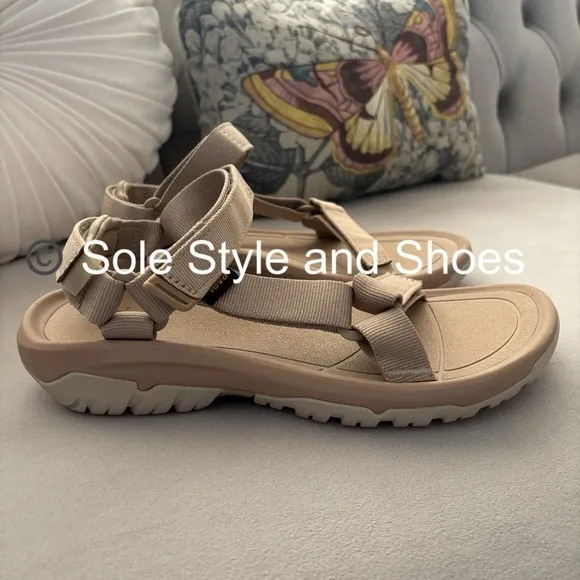 Teva Hurricane XLT2 Sandals Sesame 9