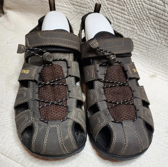 Teva Men's Forebay Sandal In Turkish Coffee.  Men's size 10.