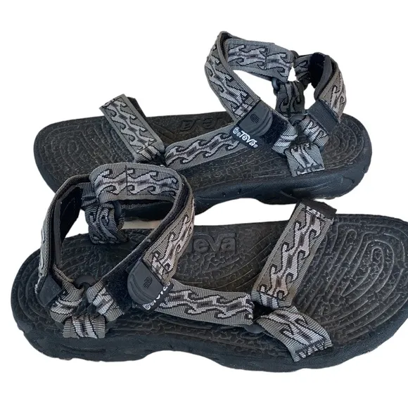 Teva Terradactyl Sandals Gray Grey Black Wave Pattern S6601 F10098J Mens 9