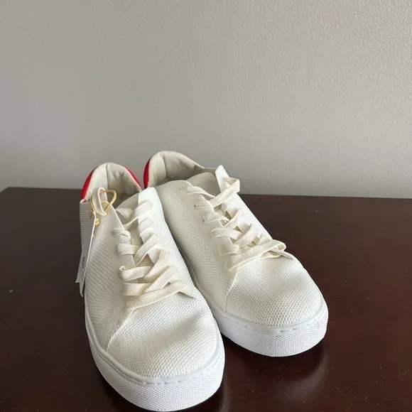 The Greats Royal Knit Sneakers White Red Men’s Size 7/ Women’s 8.5