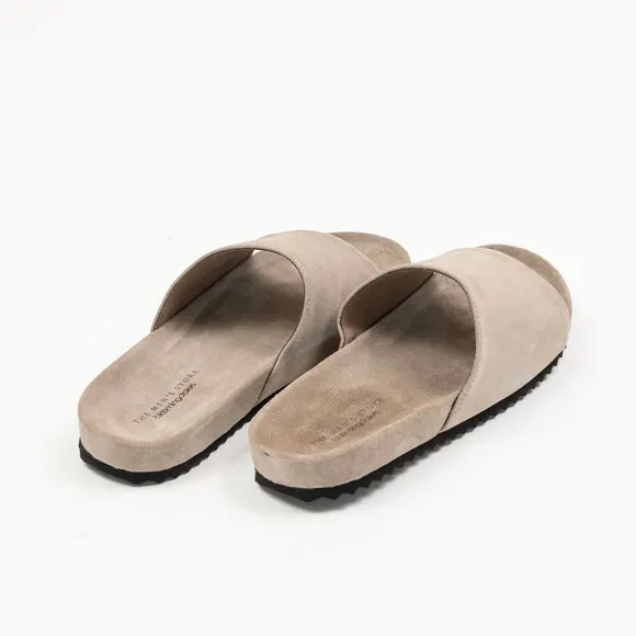 The Men's Store Men's Slip On Slide Sandals Stone Suide Size 11 (Store Display)