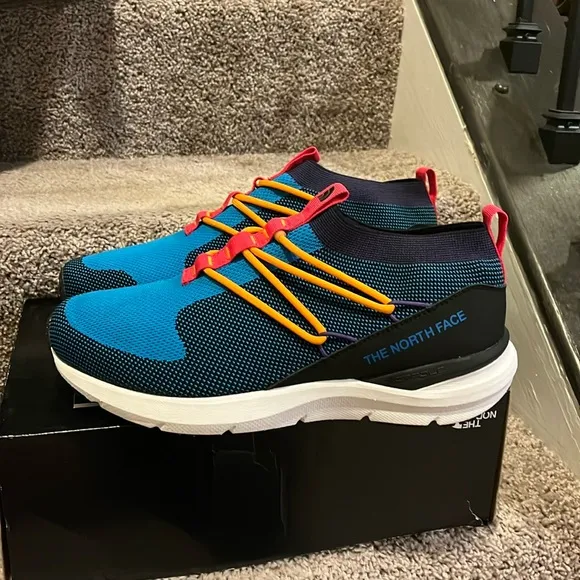 The North Face Sumida Moc Knit Pop shoes sneakers new black red Men’s Size 12