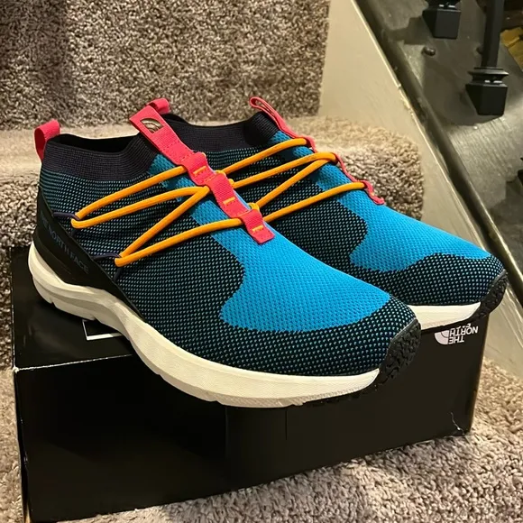 The North Face Sumida Moc Knit Pop shoes sneakers new black red Men’s Size 12
