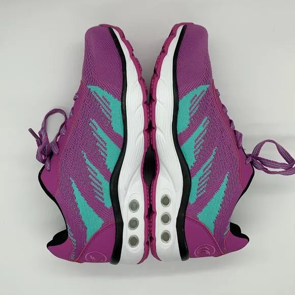 Therafit Carly Knit Gym Sneakers Size 7.5 NIB Raspberry Orthopedic Lace Up