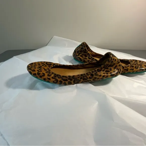 Tieks Brown Flats Stylish Loafers. Bundled with J crews purse.