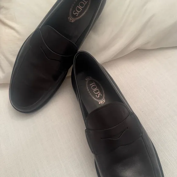 Tod's Black Leather Slip-On Loafers