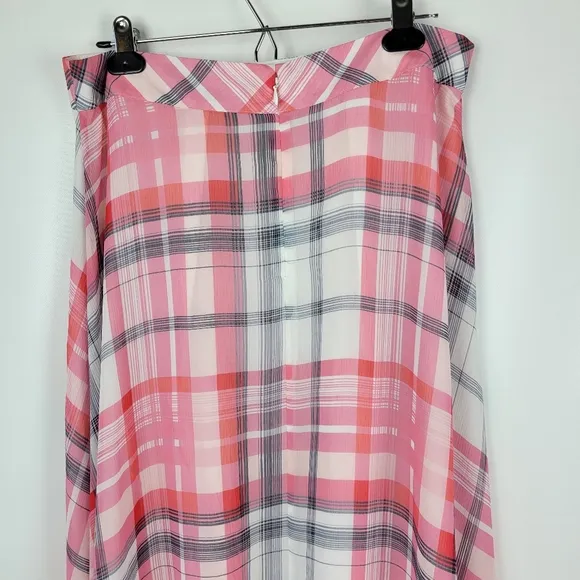 Tommy Hilfigure Skirt Sz 12 NWOT