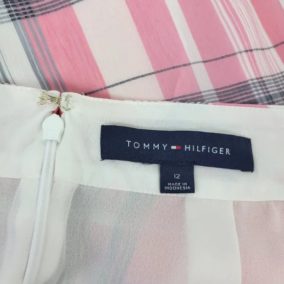 Tommy Hilfigure Skirt Sz 12 NWOT
