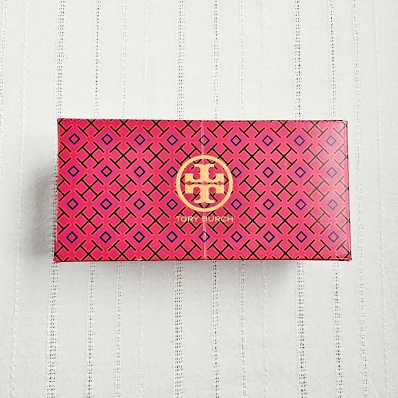 Tory Burch Patent Leather Ballet Loafers Slip On Flats Perfect Black NIB 6