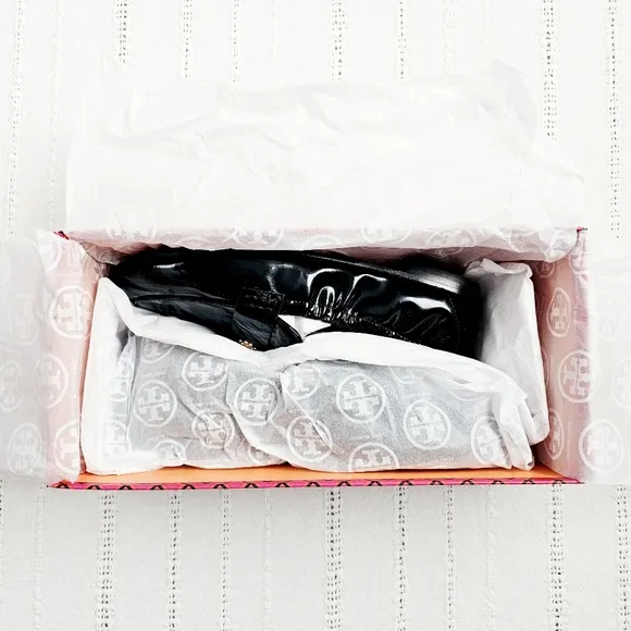 Tory Burch Patent Leather Ballet Loafers Slip On Flats Perfect Black NIB 6