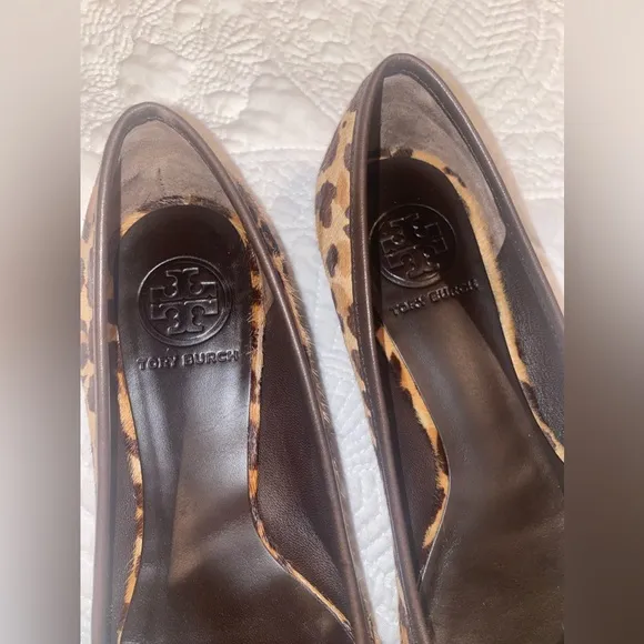 Tory Burch women’s faux leopard hair ballet flats