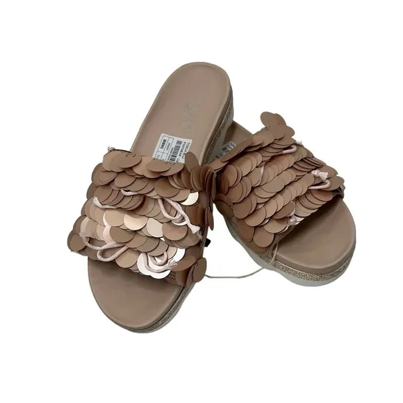 Tosca Blue Studio Light Pink Round Tassel Platform Rhinestone Slides 8