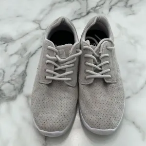 Travis Mathew Cuater Heather Gray Knit Suede Sneaker