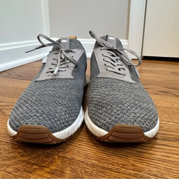 True Linkswear All Day Knit II Gray spikeless golf shoes, size men’s 10/ w 11.5