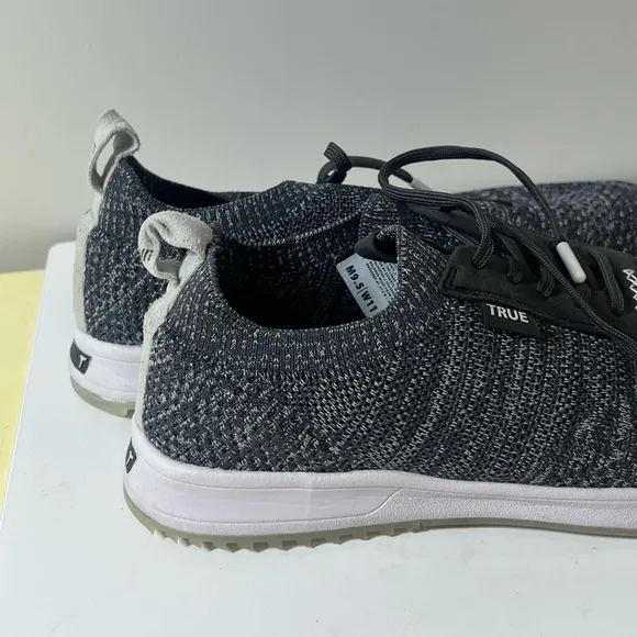 TRUE Linkswear Performance Knit Sneaker Size 9.5 All Day Knit Sneakers EUC