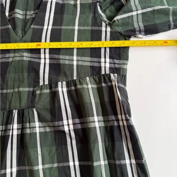 Tuckernuck Bristol Midi Dress Large L Tartan Tiered Velour Trim Holiday Party