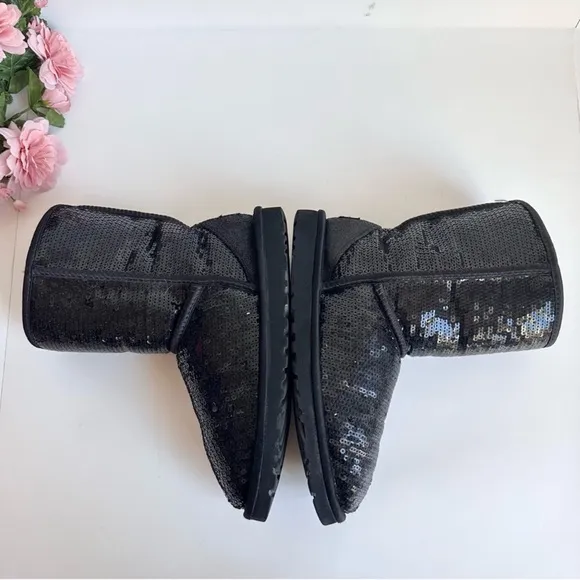 UGG Australia Classic Short Cosmos Sequins Black Boots