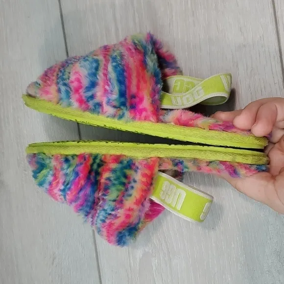 Ugg Australia Kids Girls Fluff Yeah Pixelate Flats Sandals Slippers sz 12