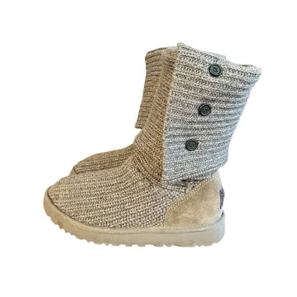 UGG Classic Cardy Australia Gray Knit Style Fold Down Boots Women’s Size 8
