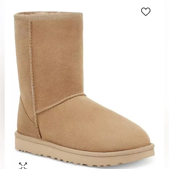Ugg Classic II Short Boots Chestnut
