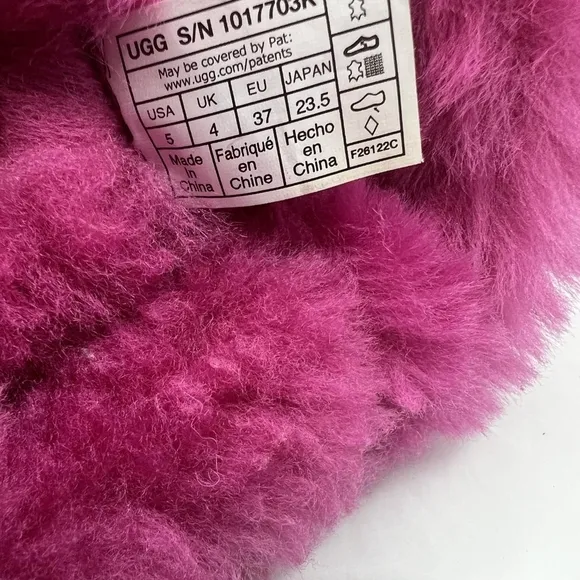 UGG Kids Classic II Boots SZ 5