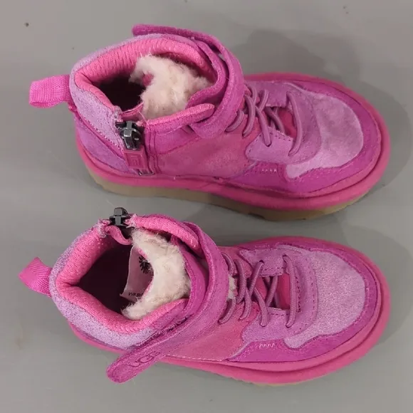 UGG Kids Pink Boots Highland Hi Heritage size 7