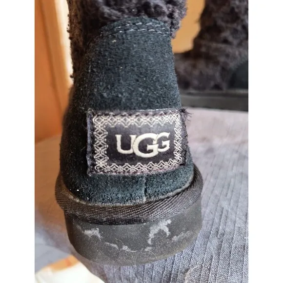 UGG Lattice Cardy Tall Cable Knit Sweater Black Boots Womens US Size 8 1016557