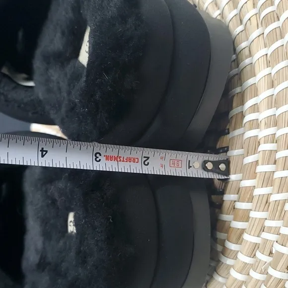 UGG Maxi Slides Slip-on Comfort Black Size 8