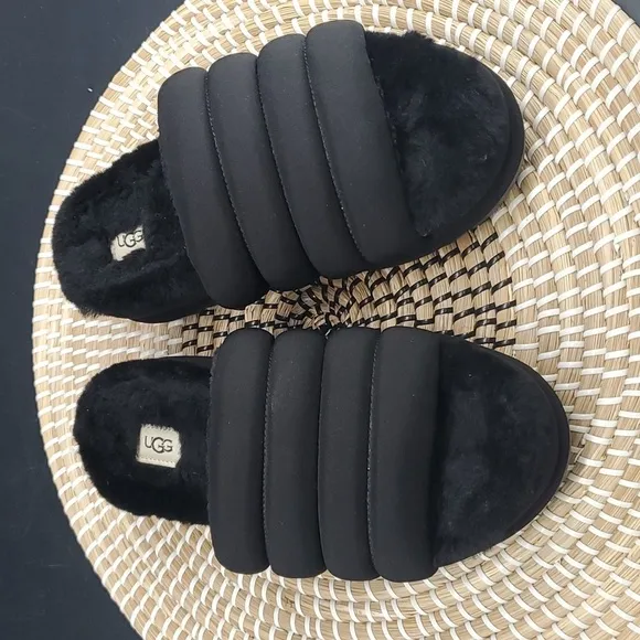 UGG Maxi Slides Slip-on Comfort Black Size 8