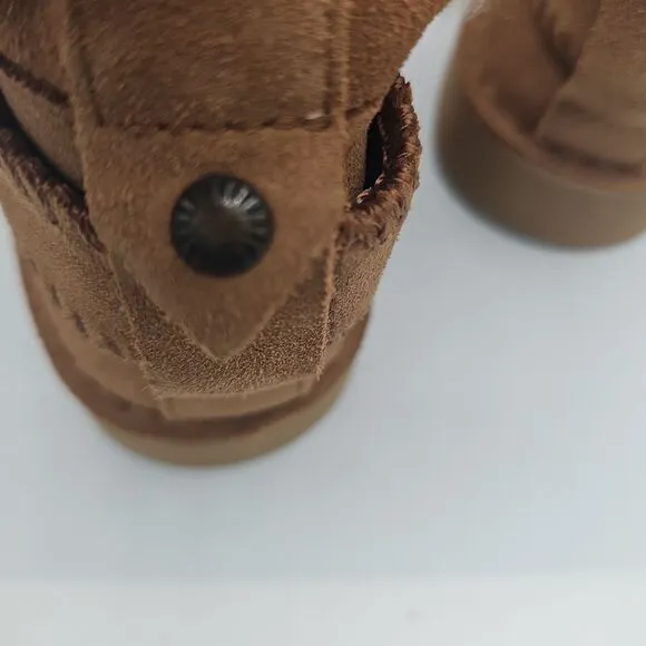 UGG McKay Chestnut Fur Lining Sheepskin Ankle Boots Size 5