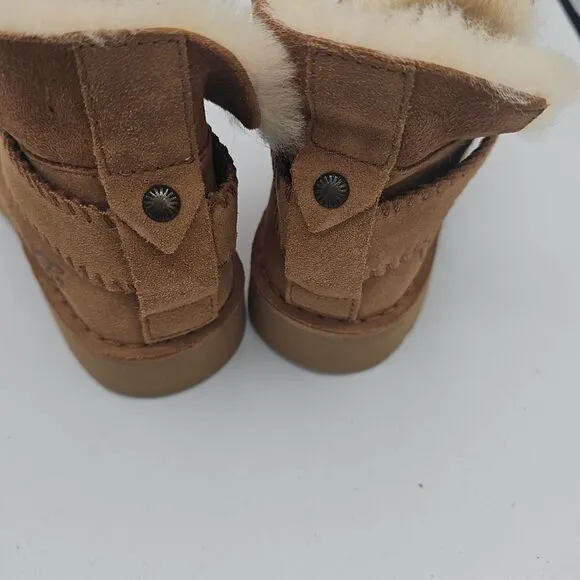 UGG McKay Chestnut Fur Lining Sheepskin Ankle Boots Size 5