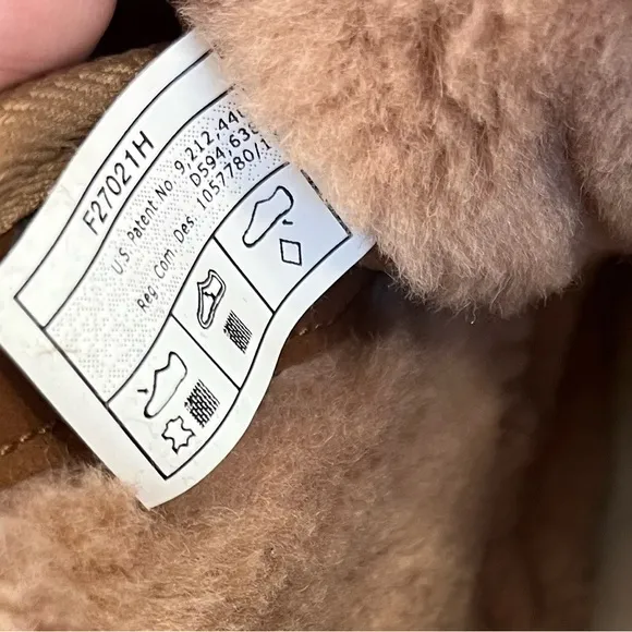 UGG Neumel Cozy Chesnut Ankle Boots Men’s 12