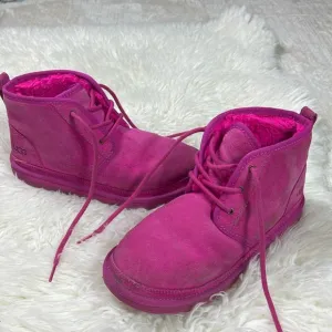 UGG Neumel lace up boots