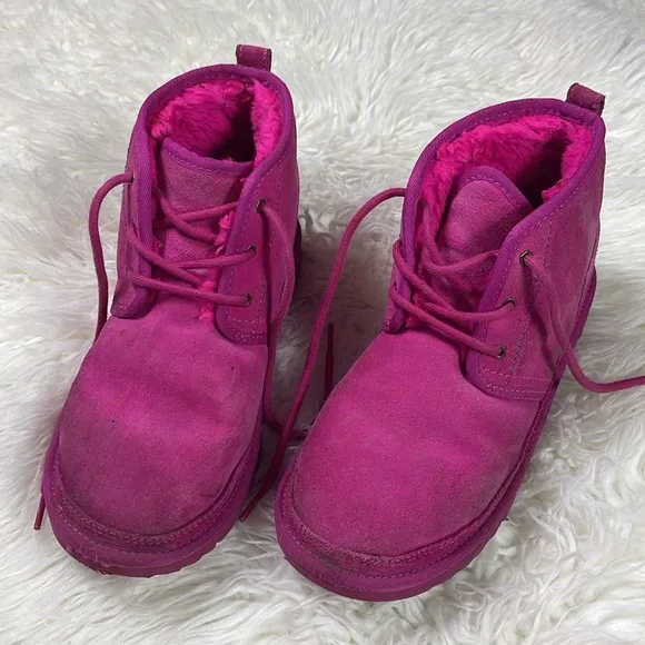 UGG Neumel lace up boots