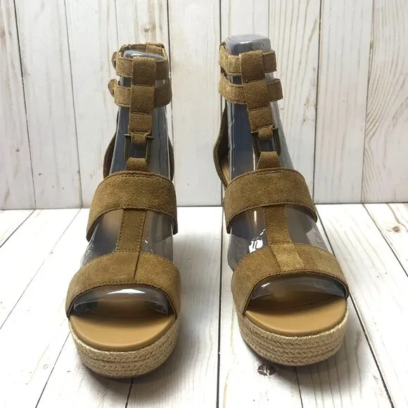 UGG Womens Kolfax Wedge Sandals Size 10 Tan Suede With Jute Platform &amp; Back Zipp