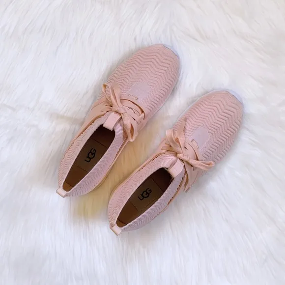 UGG Women’s Willows Sneakers In Peach Fuzz