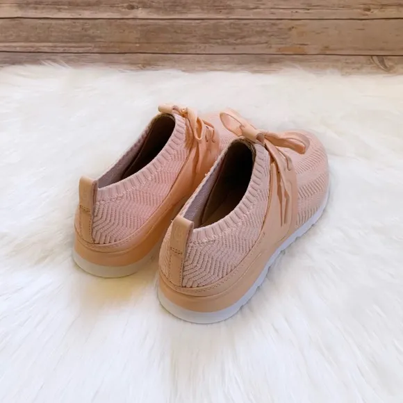 UGG Women’s Willows Sneakers In Peach Fuzz