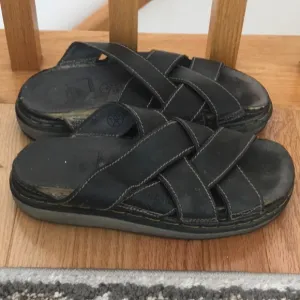 ULTRA RARE! Dr. Martens MIE Criss-Cross Vintage Chunky Slides US 8 UK 7 CQN 41