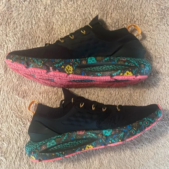 UNDER ARMOUR Unisex HOVR Phantom 2 “Day of the Dead” Sneaker - Mens 7, W 8.5