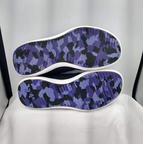 UnderArmour 5Wmns 7Y Sport  LaceUp Black Purple Knit Neoprene Camo Sole Sneakers