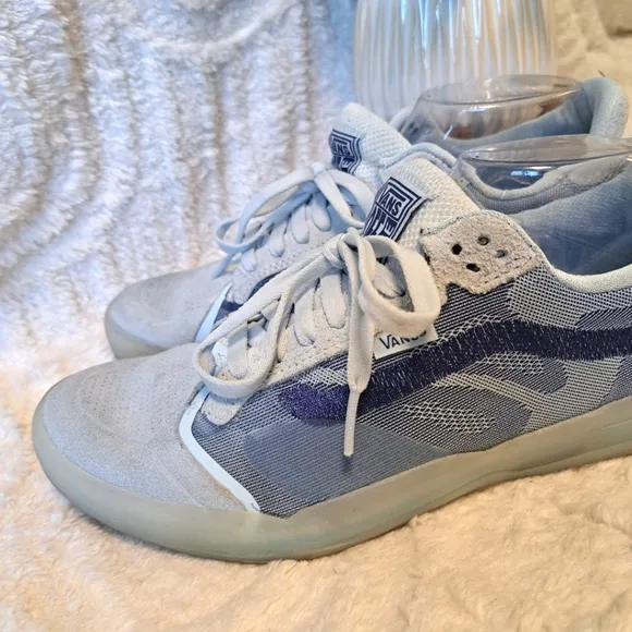 VANS Ultimate Waffle Translucent Delicate Blue Skate Shoes Sneakers Men's Sz 8
