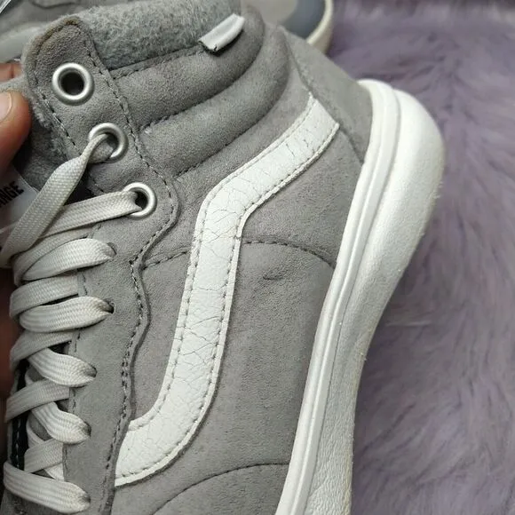 Vans UltraRange Exo Hi MTE Boots Womens Size 7.5  Gray Suede Marshmallow