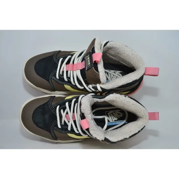 VANS Ultrarange Exo Hi Water Repellent Shoe Sherpa Lined Boots Womens 8.5 mens 7